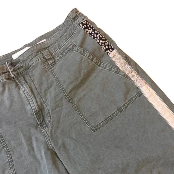 Anthropologie Womens The Wanderer Green Patch Bohemian Camo Pocket Pants 32” - Picture 3 of 6
